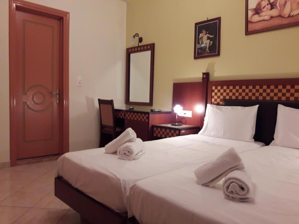 Parthenon Hotel Chora  Bagian luar foto