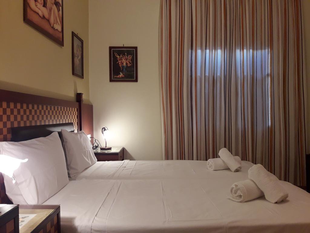 Parthenon Hotel Chora  Bagian luar foto